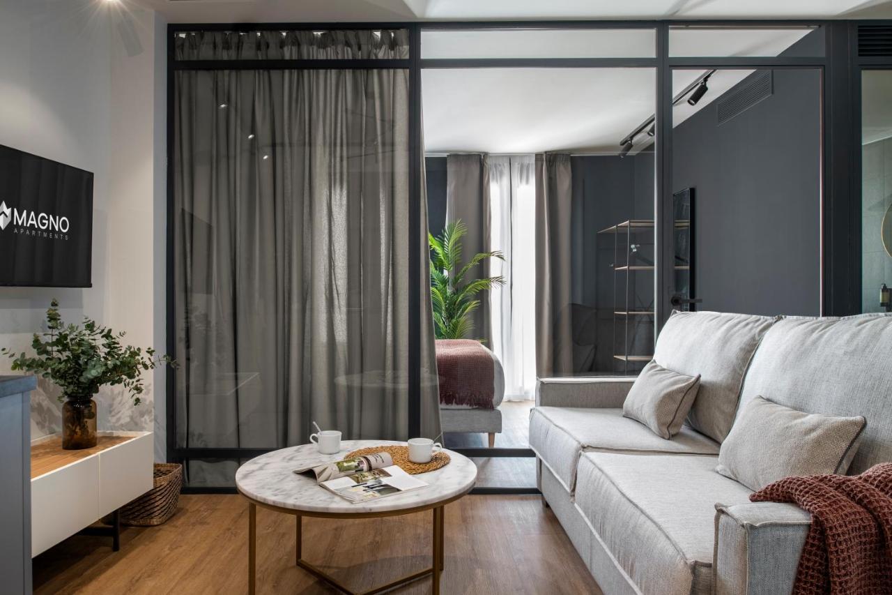 Magno Apartments Castilla Siviglia Esterno foto